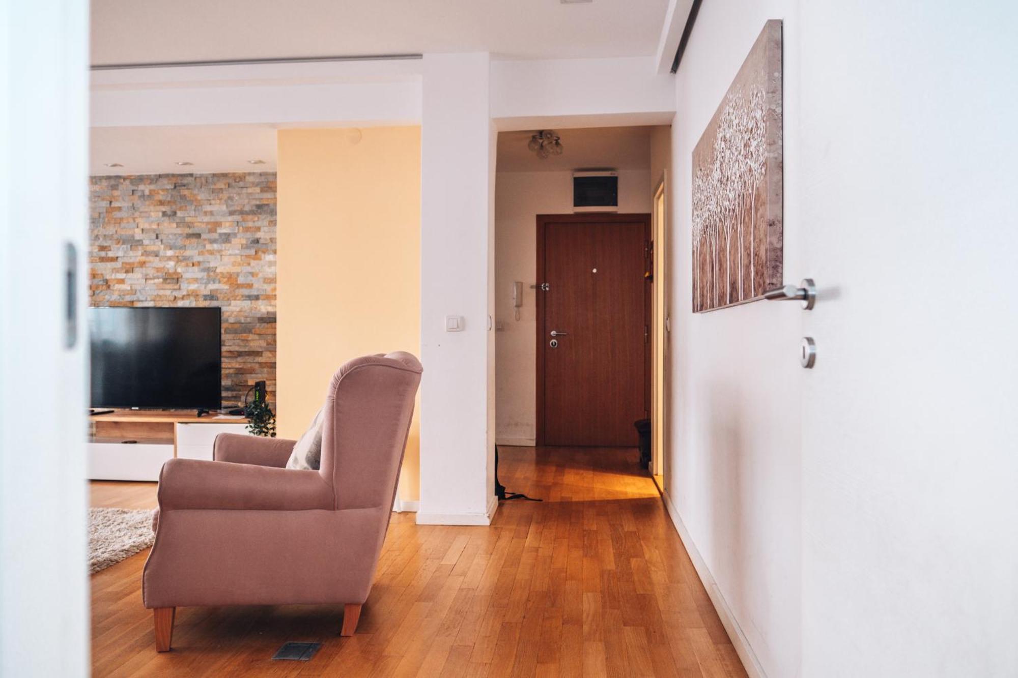 Crown Central Three Bedroom Apartment Bělehrad Exteriér fotografie